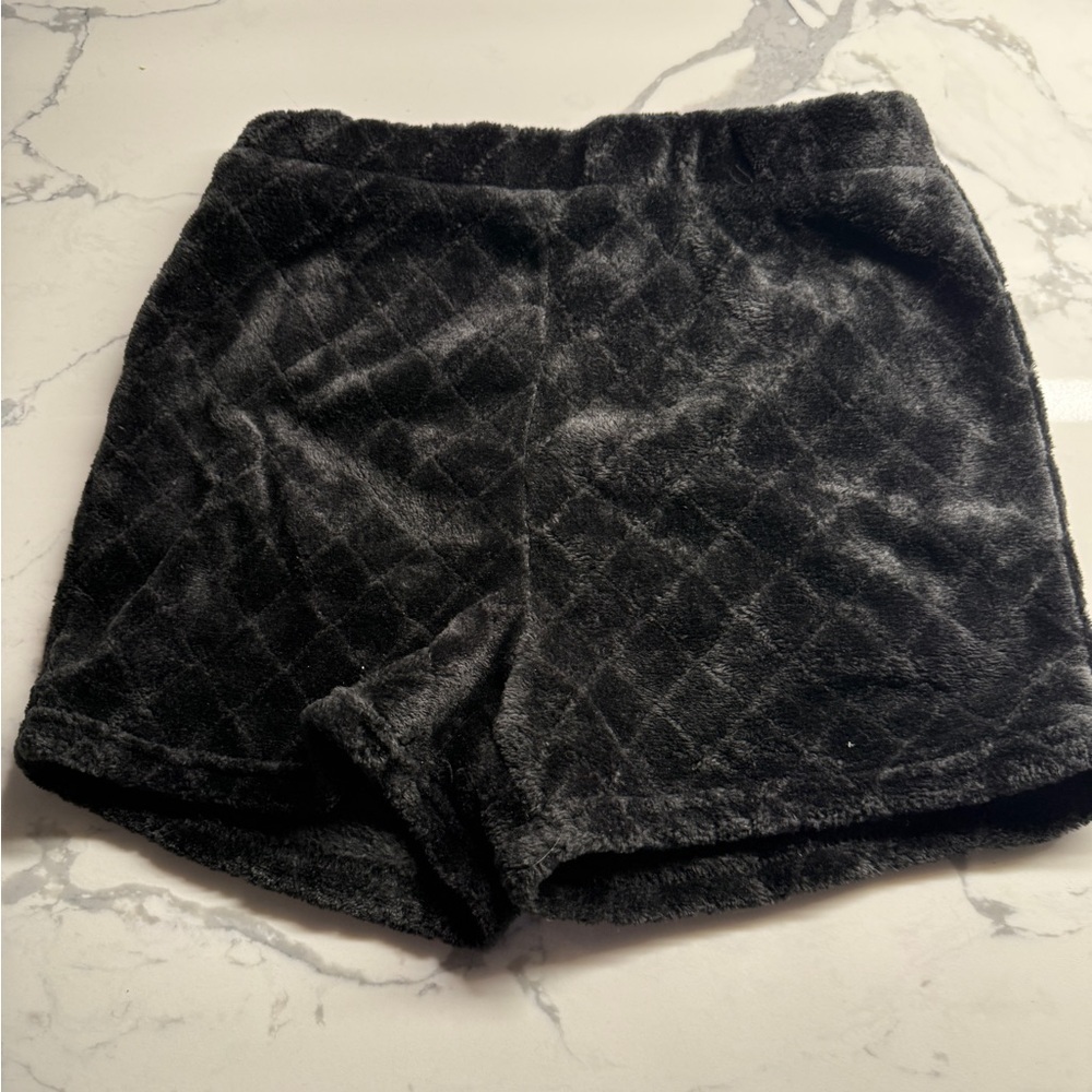 No boundaries juniors diamond quilted faux fur hoodie shorts set size small 3-5 - Picture 5 of 6